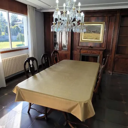 Villagalicia360 Ferienhaus Bergondo